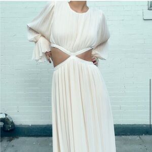 Zara Small Pleated Cut Out Dress 8741/253/712